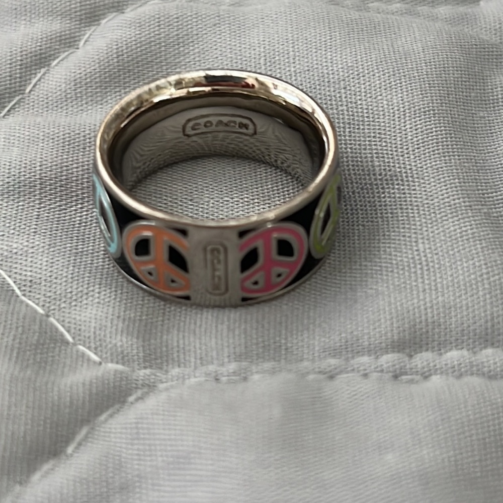 Coach Peace Ring - Picture 4 of 11